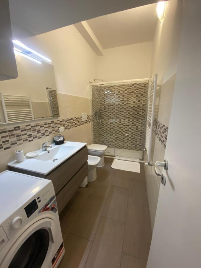 Stayeasy Fara12 - Central Station & Downtown Walking Distance Milano Eksteriør billede